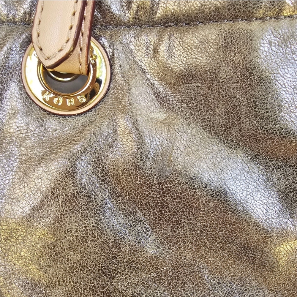 SOLD💥Michael Kors Metallic Leather Jet Set East West Tote - Picture 8 of 8